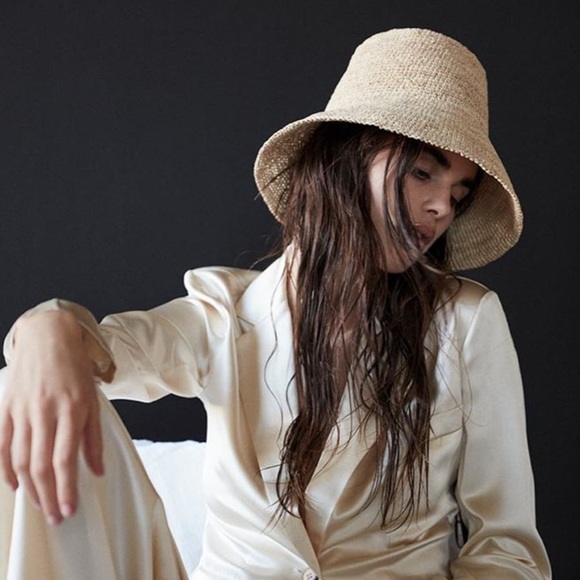 Janessa Leone Felix Hat Packable Raffia 
